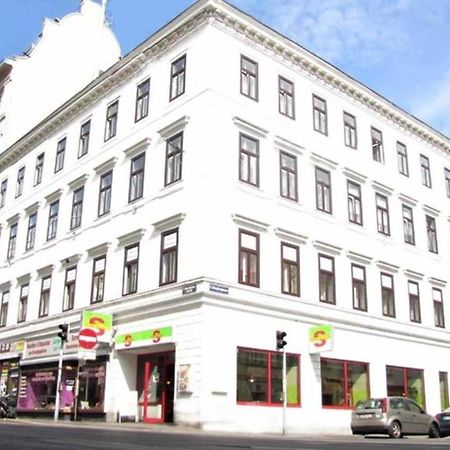 Hotel Pension Walzerstadt Vienna Luaran gambar